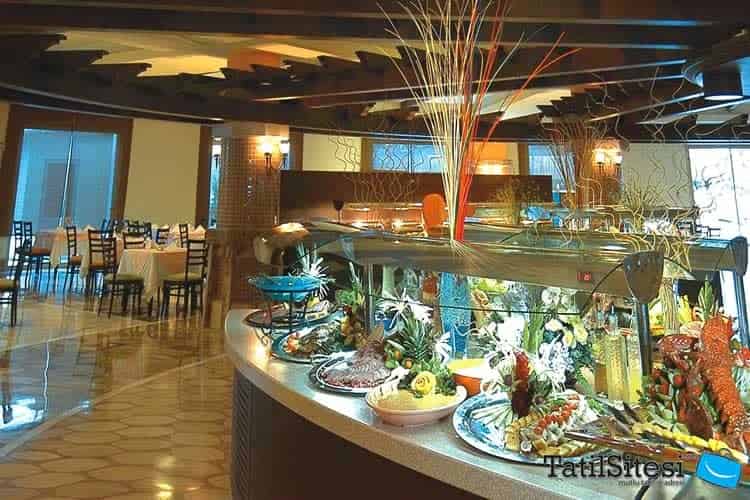 Royal Wings Hotel